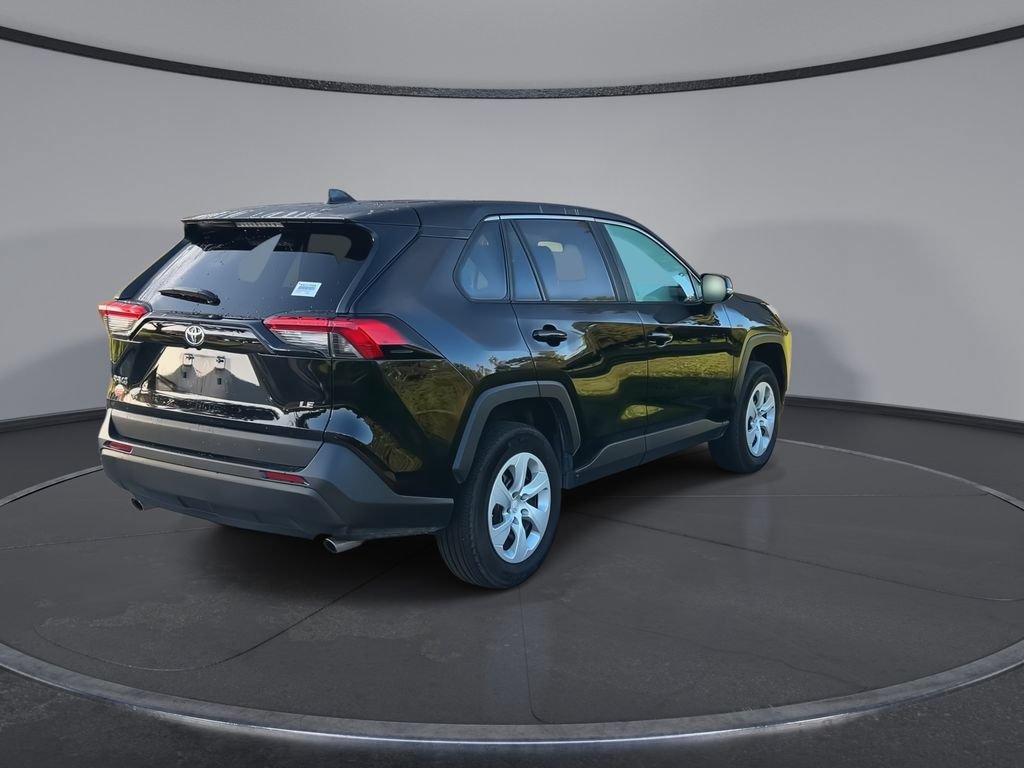 Used 2025 Toyota RAV4 LE FWD image 8