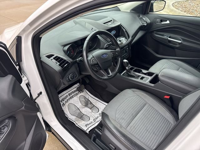 Used 2017 Ford Escape Titanium AWD/4WD image 26