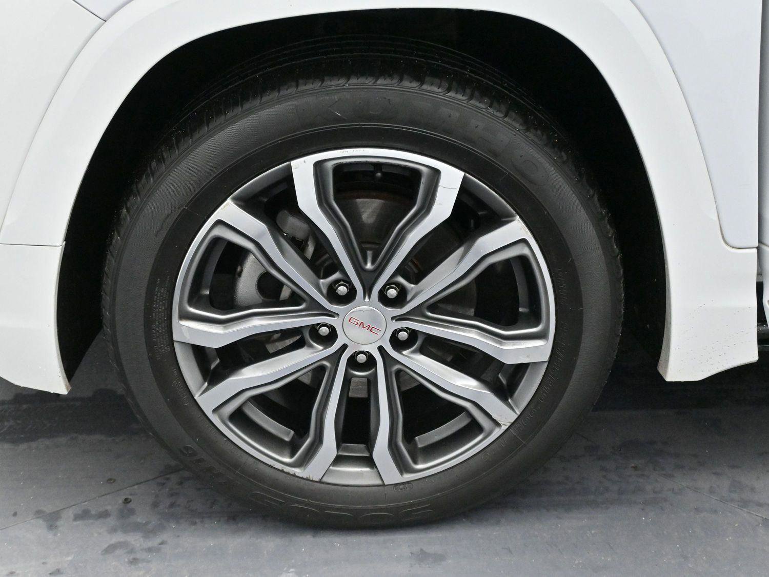 Used 2019 GMC Terrain Denali w/ Driver Alert Package II image 40