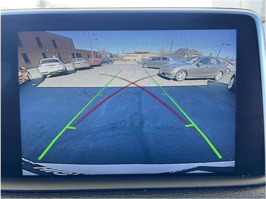 Used 2018 BMW X5 xDrive40e image 10