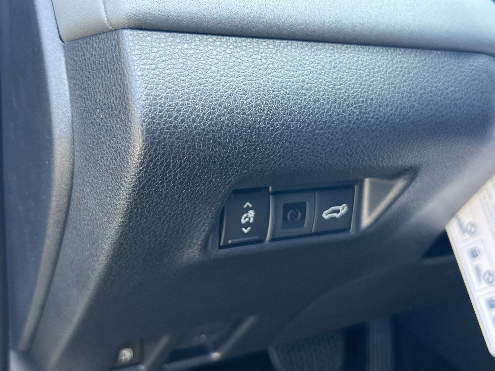 New 2026 Toyota RAV4 XSE AWD/4WD image 23