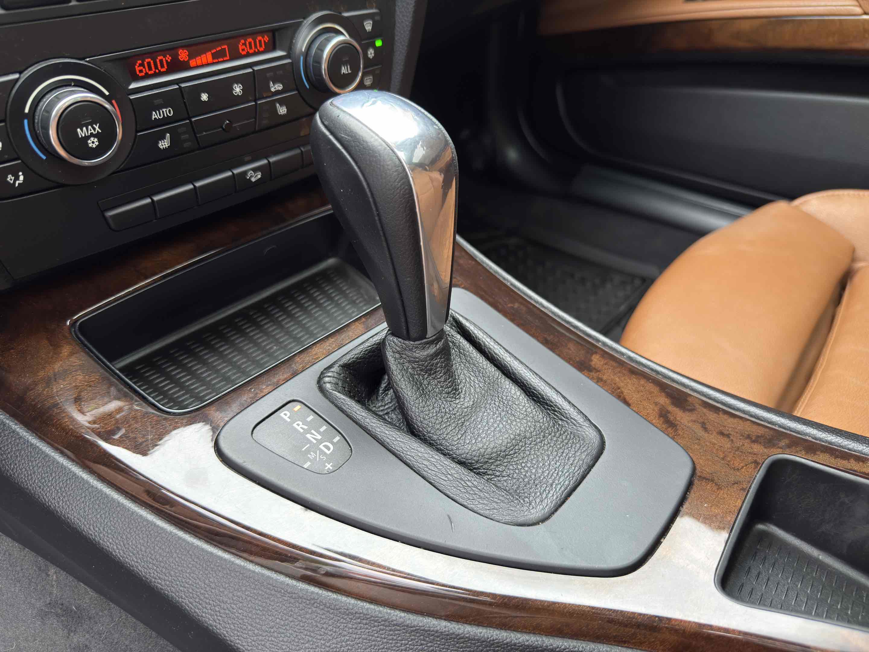 Used 2011 BMW 328i xDrive Coupe image 45