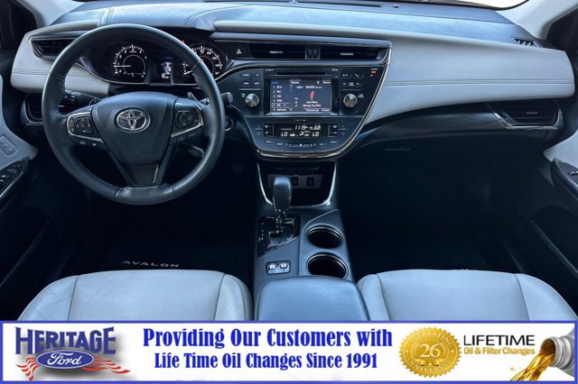 Used 2018 Toyota Avalon XLE Premium w/ Carpet Mat Package FWD image 13