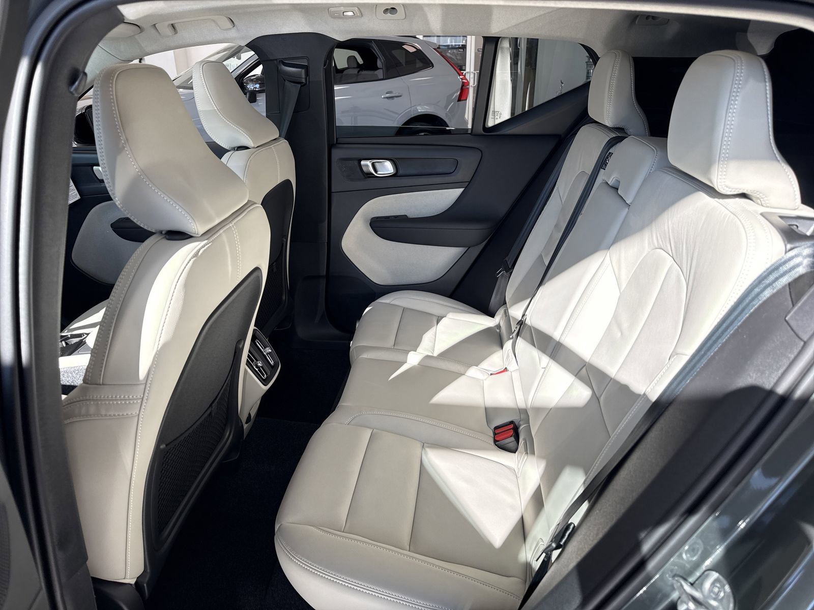 New 2026 Volvo XC40 B5 Plus w/ Protection Package Premier image 12