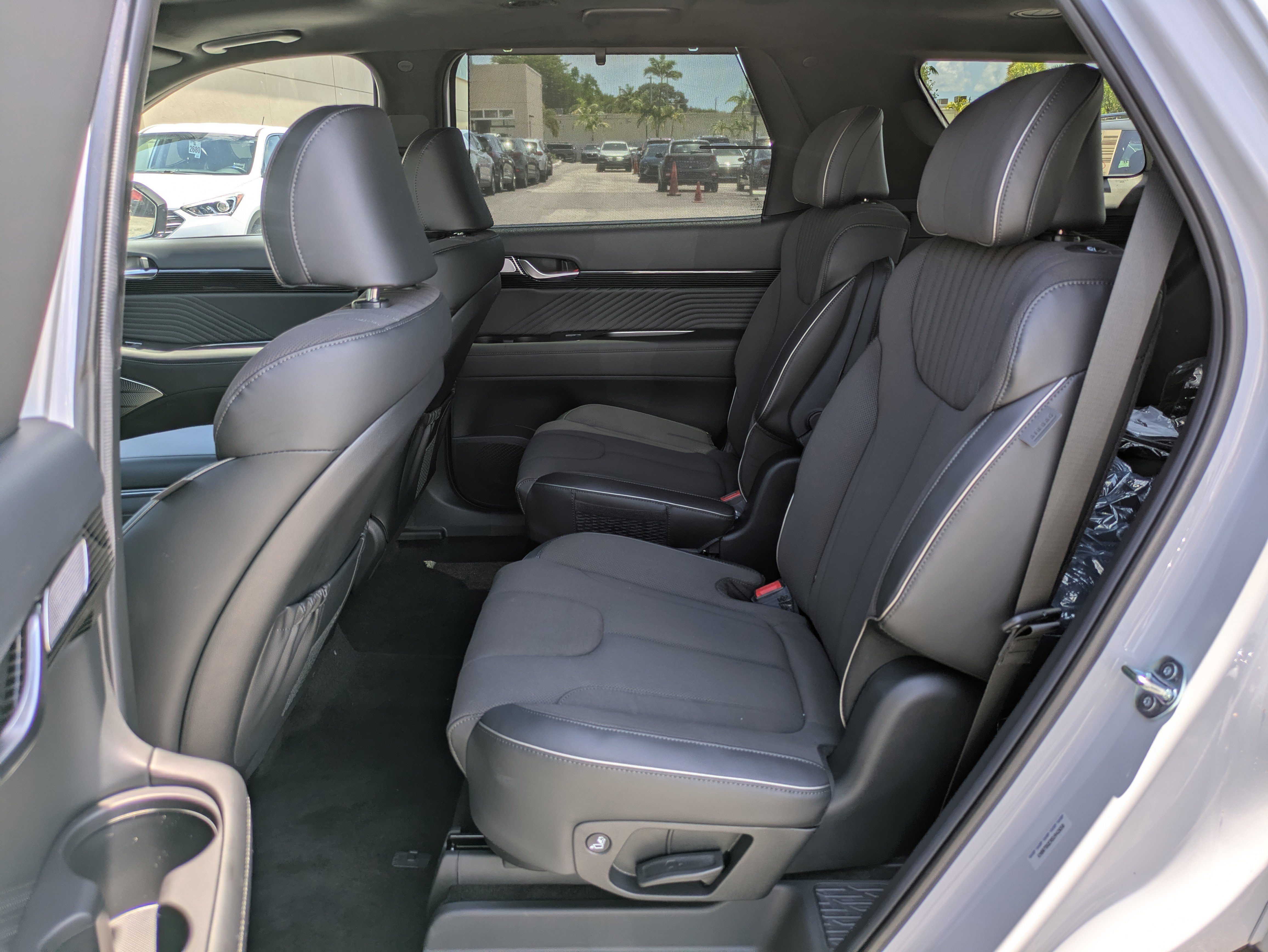 New 2025 Hyundai Palisade Calligraphy image 16