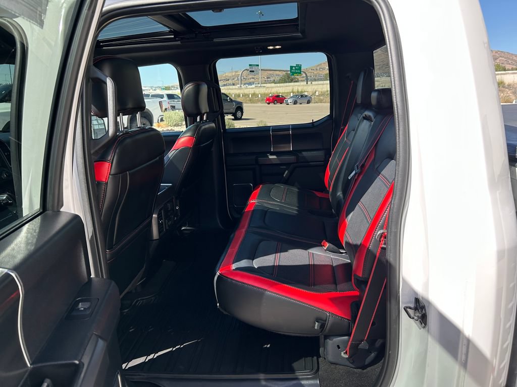 Used 2019 Ford F150 Lariat w/ Equipment Group 502A Luxury AWD/4WD image 9