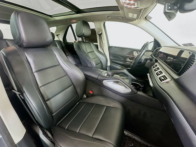 Used 2025 Mercedes-Benz GLE 350 4MATIC image 33