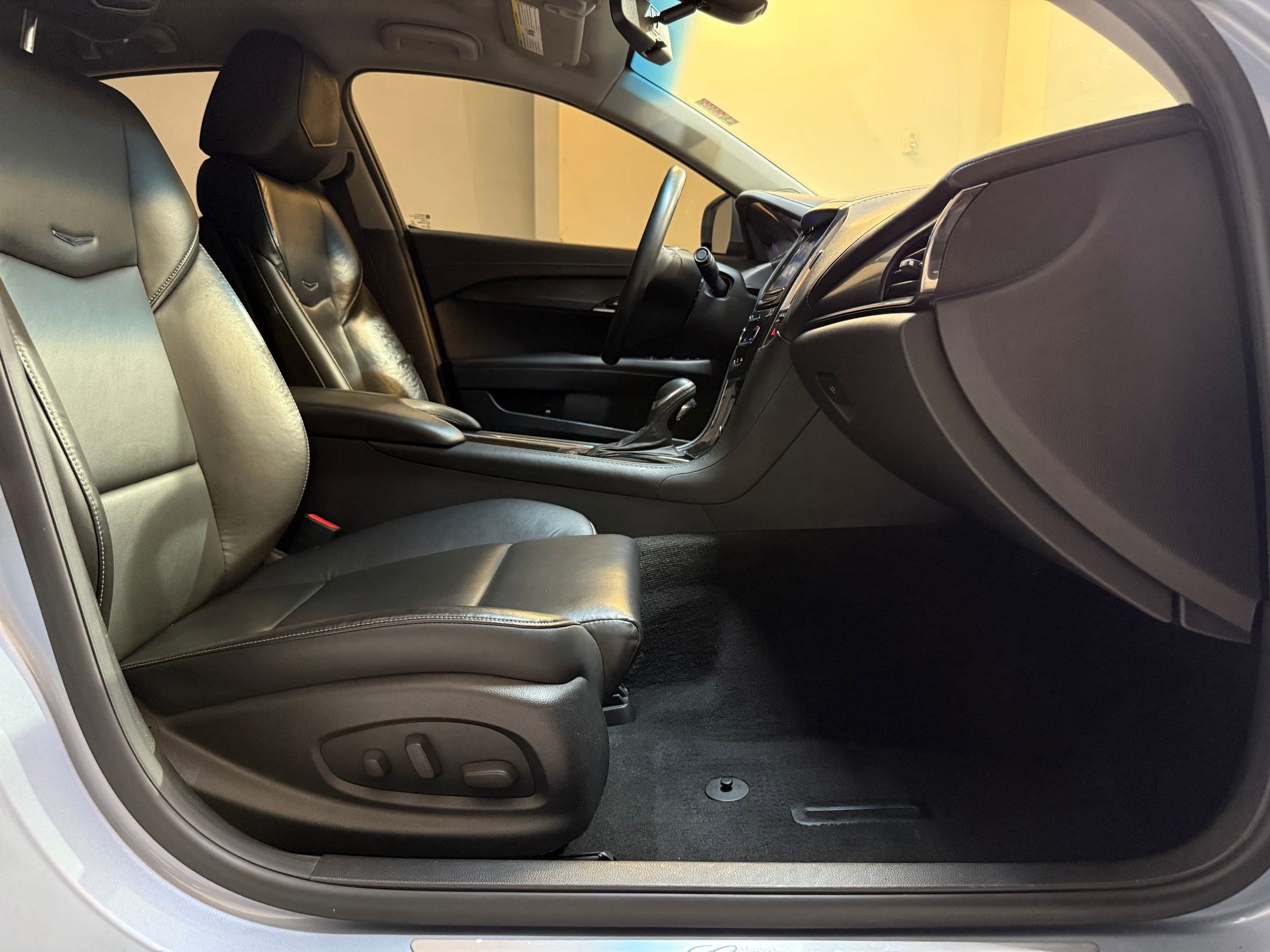 Used 2013 Cadillac ATS 4dr Sdn 2.5L RWD image 44