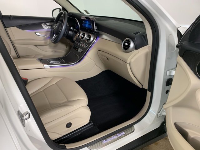 Used 2021 Mercedes-Benz GLC 300 4MATIC image 39