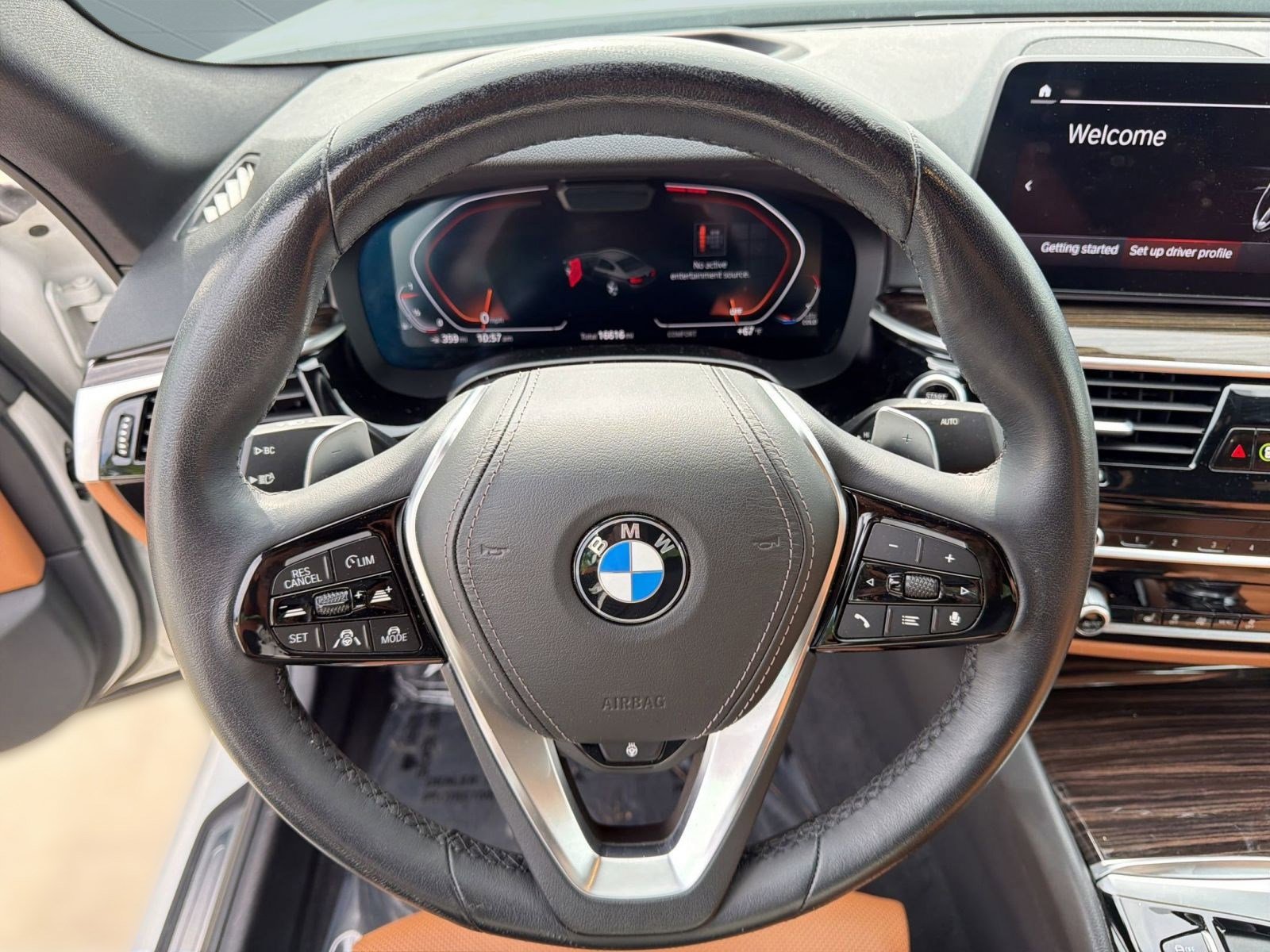 Certified 2023 BMW 530i w/ Premium Package image 16