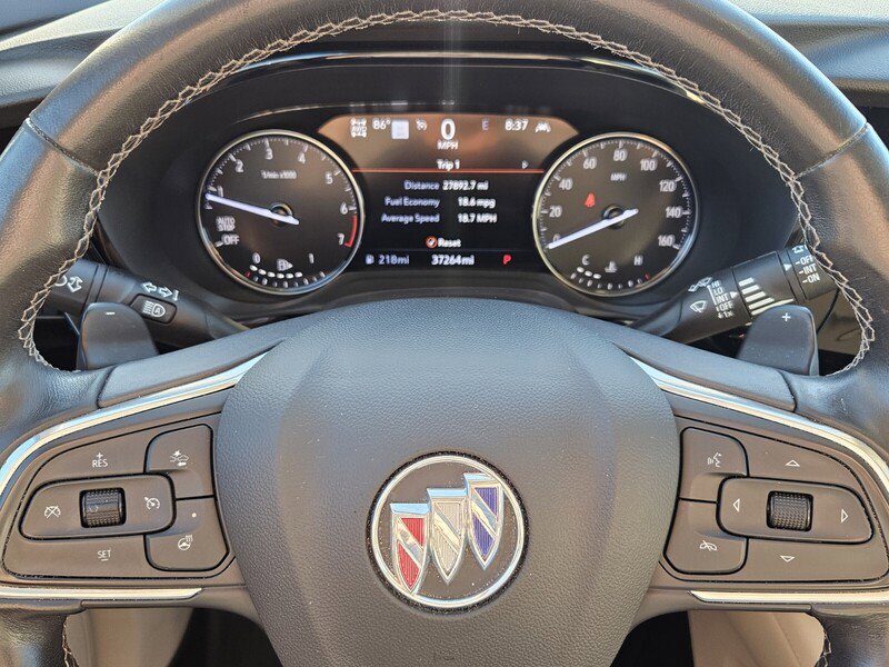 Used 2022 Buick Envision Avenir w/ Technology Package II image 23