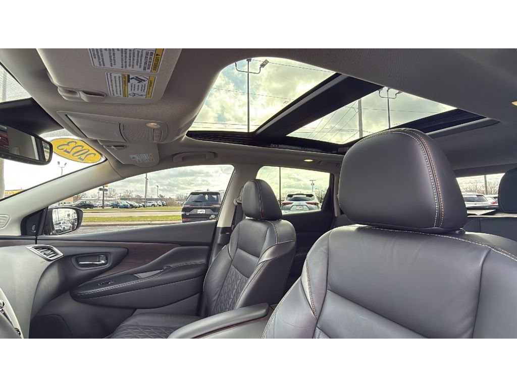 Used 2023 Nissan Murano Platinum w/ Cargo Package AWD/4WD image 27