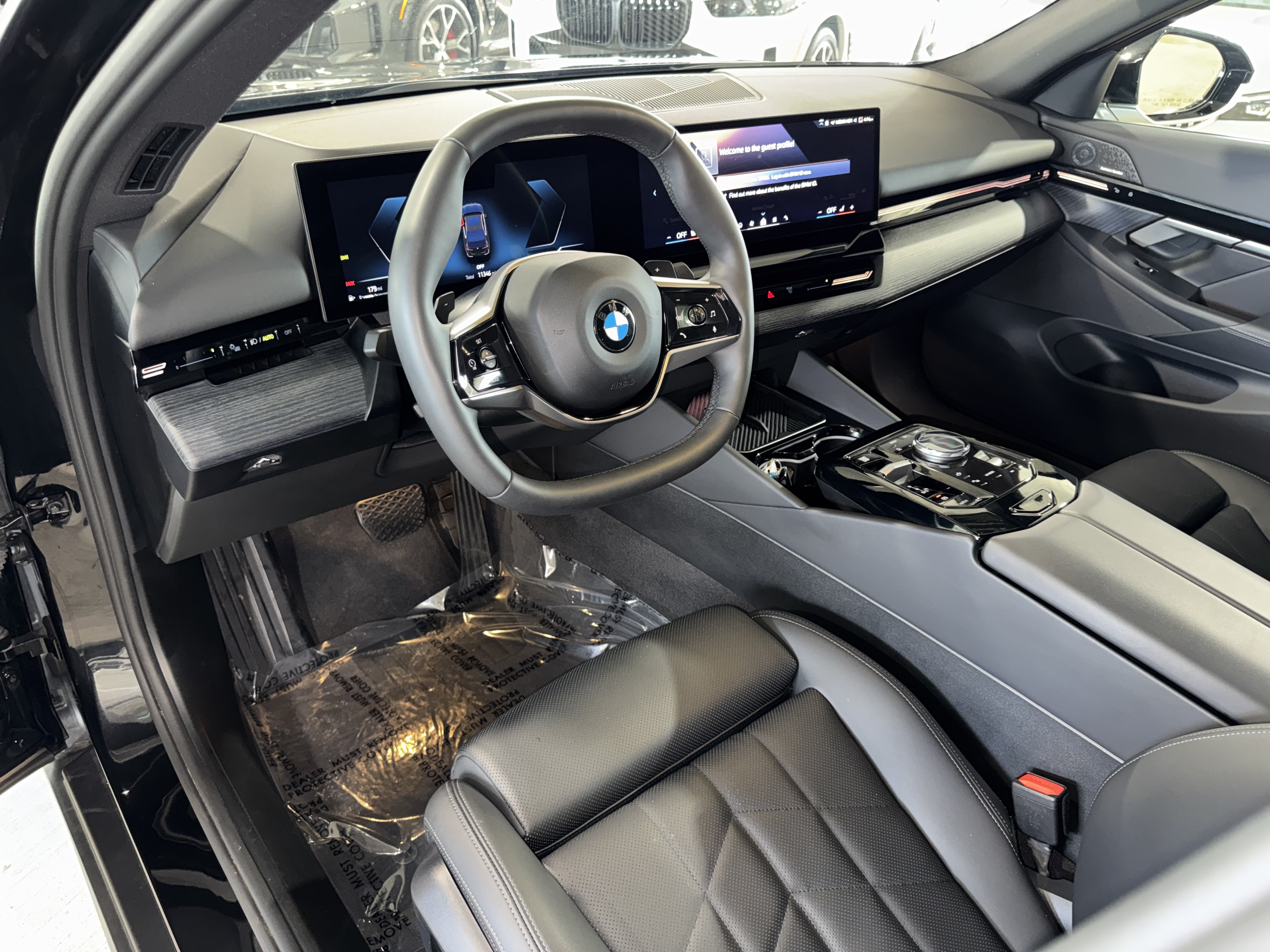 Certified 2025 BMW 530i xDrive AWD/4WD image 23