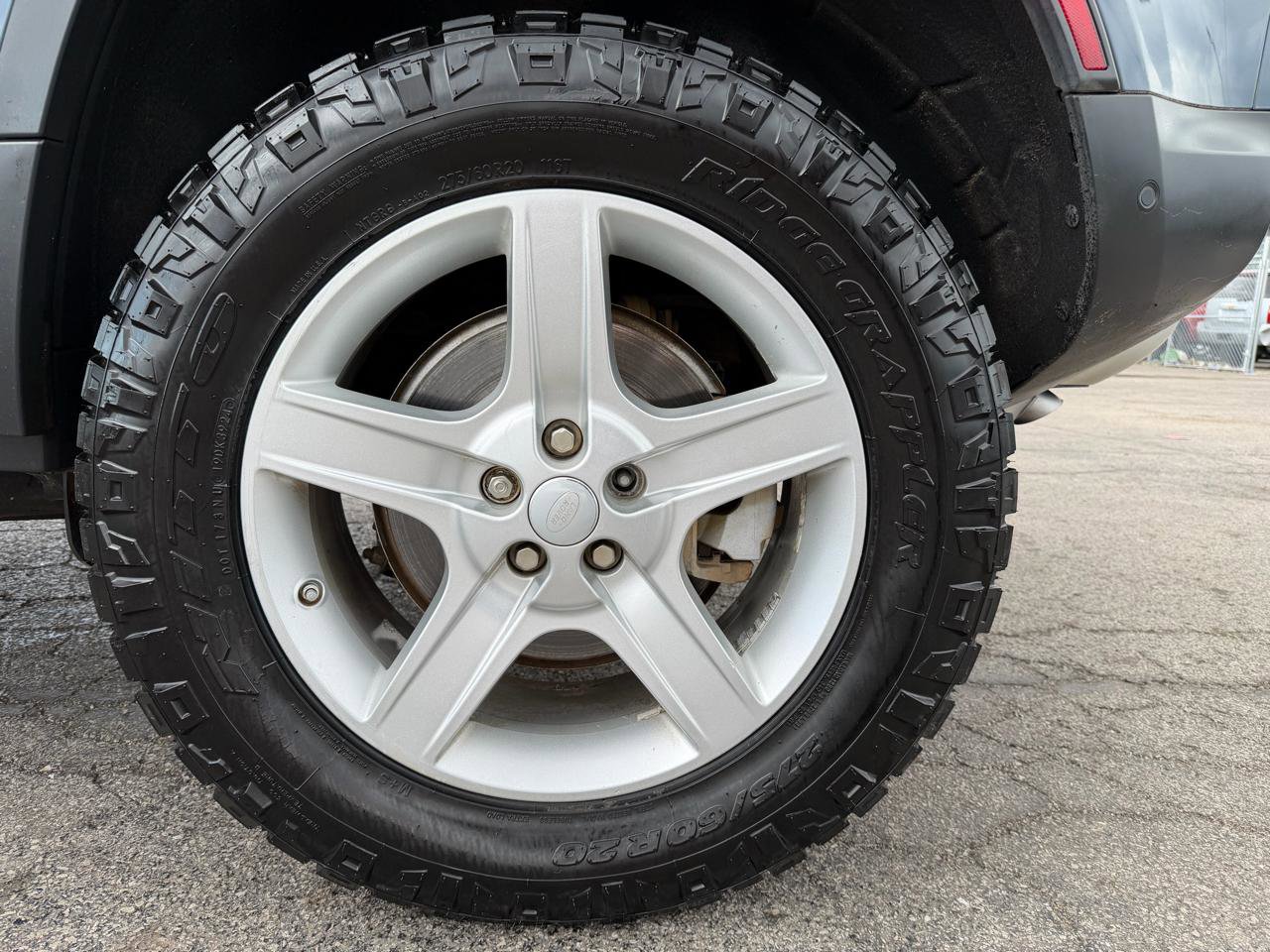 Used 2020 Land Rover Defender 110 HSE AWD/4WD image 6