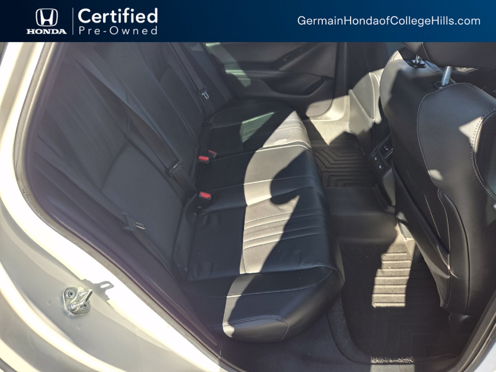 Certified 2021 Honda Accord Touring image 30