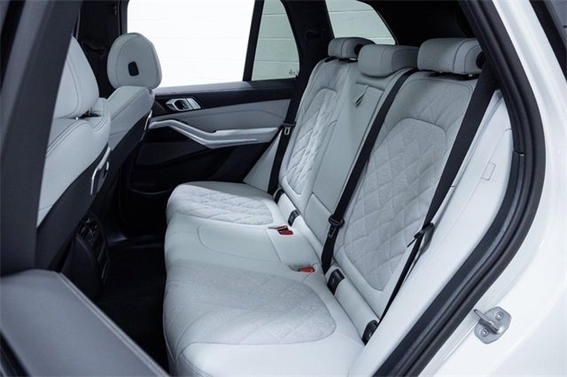 New 2026 BMW X5 xDrive40i image 11