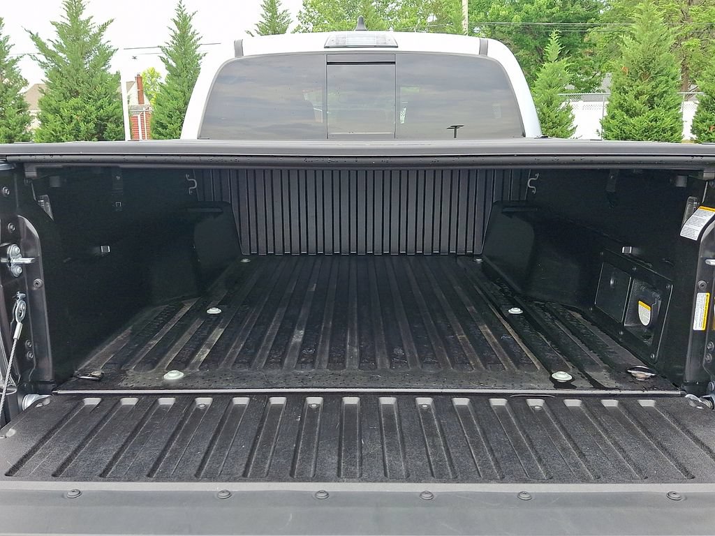 Certified 2023 Toyota Tacoma Limited AWD/4WD image 29
