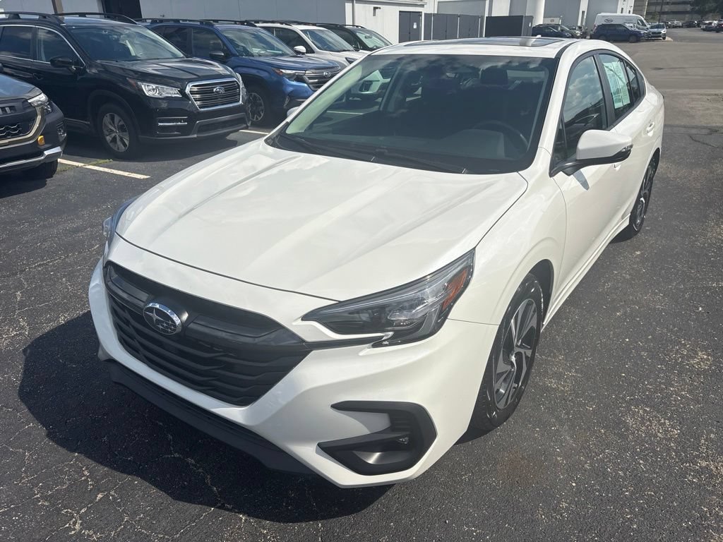 Certified 2025 Subaru Legacy Premium AWD/4WD image 6