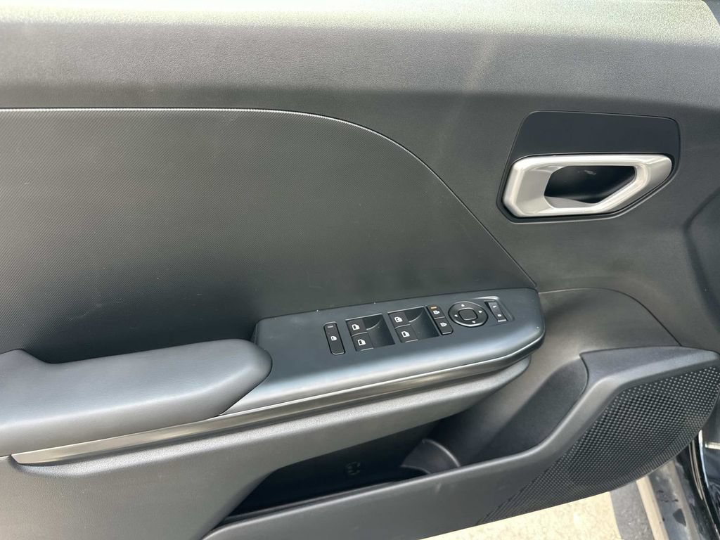 Used 2026 Kia K4 FWD image 15