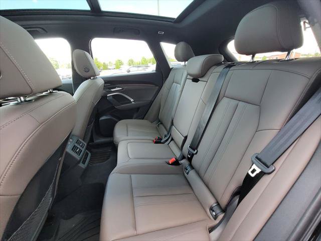 Used 2025 Audi Q5 Premium Plus w/ Premium Plus AWD/4WD image 10