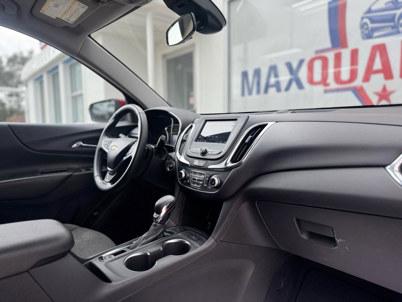 Used 2023 Chevrolet Equinox LT image 45