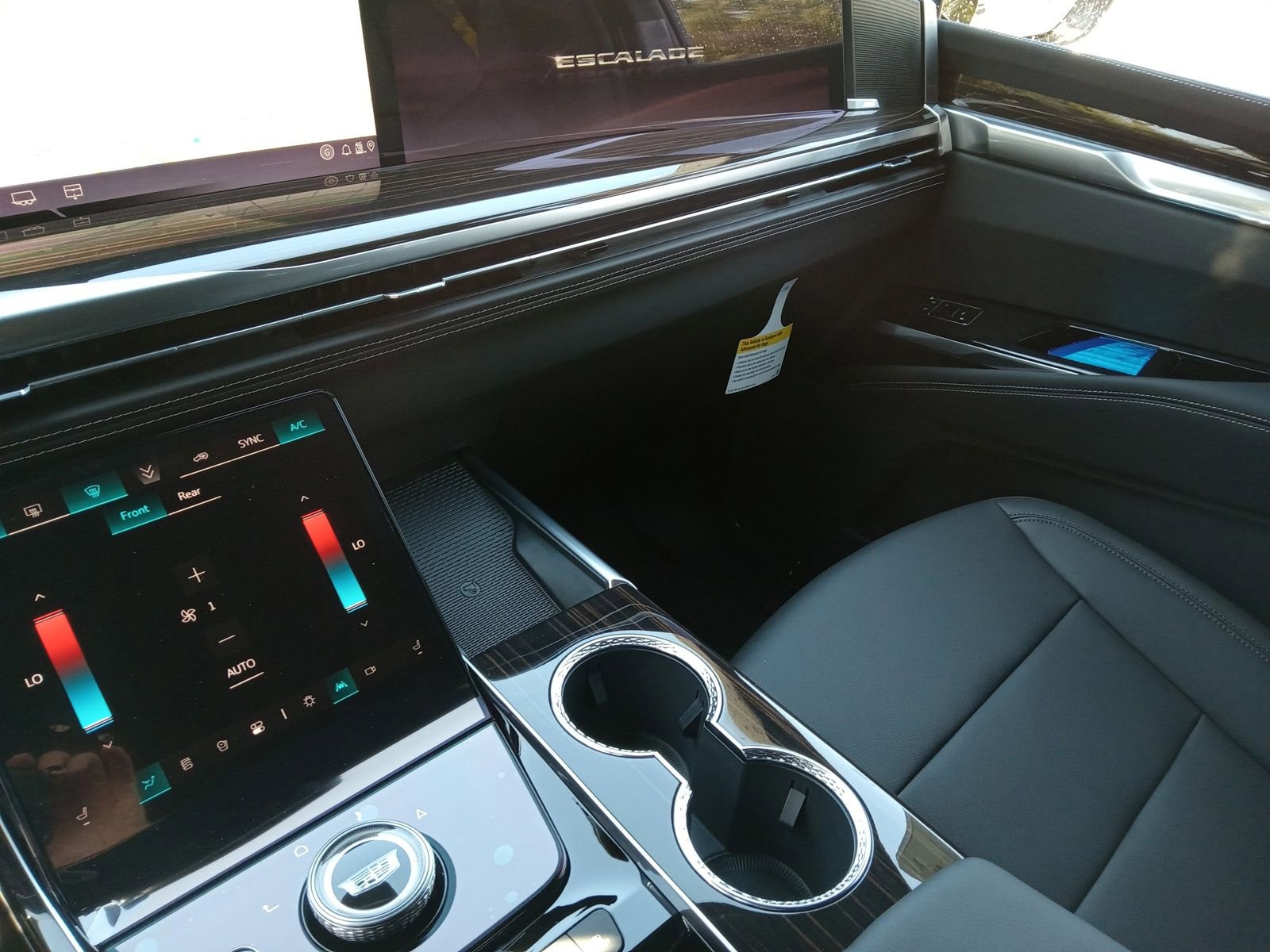 New 2026 Cadillac Escalade 4WD image 19