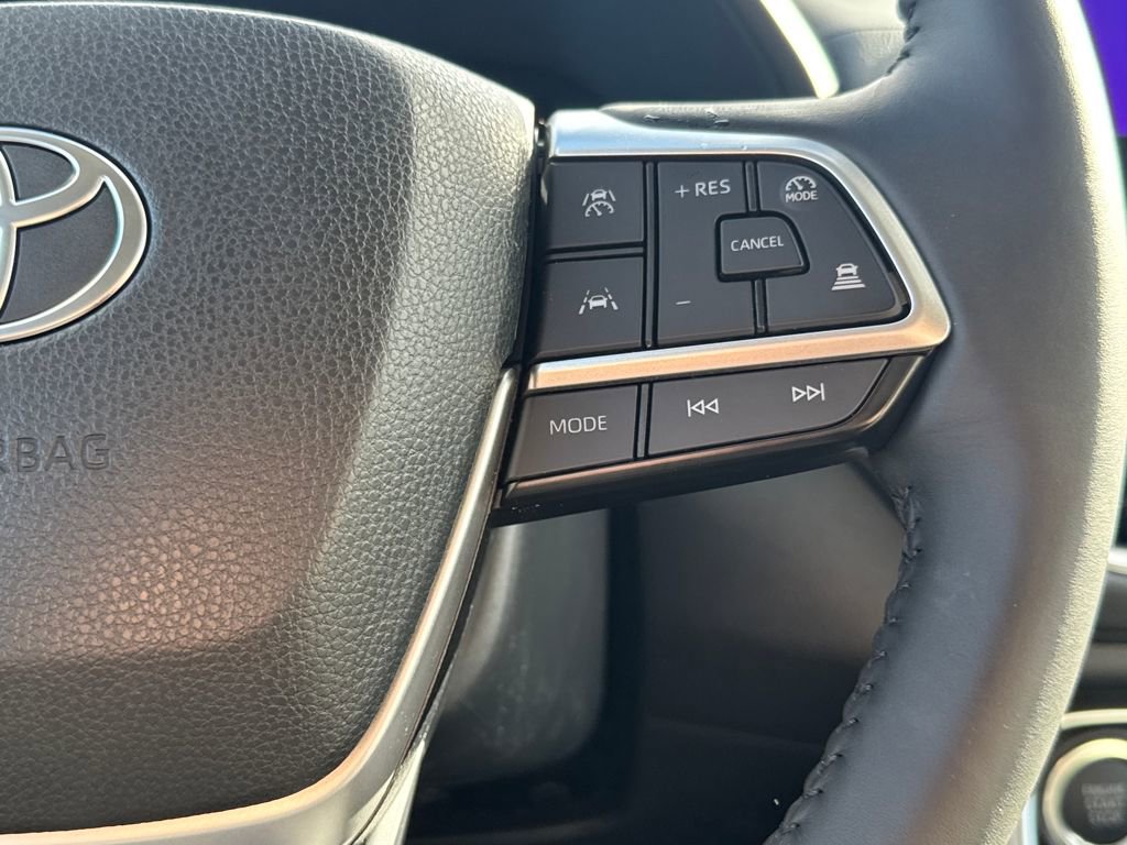 New 2026 Toyota Grand Highlander XLE image 23