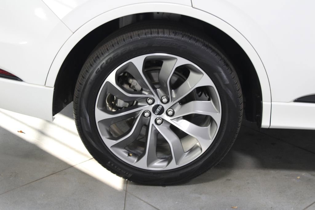 Used 2022 Lincoln Aviator Grand Touring w/ Equipment Group 301A image 13