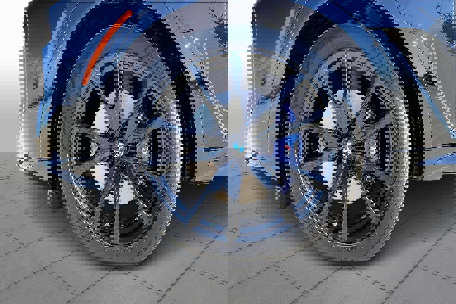 Used 2024 BMW X7 xDrive40i w/ M Sport Package image 10