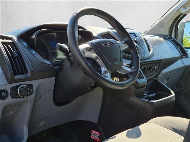 Used 2016 Ford Transit 250 130 Low Roof w/ Exterior Upgrade Package RWD image 10