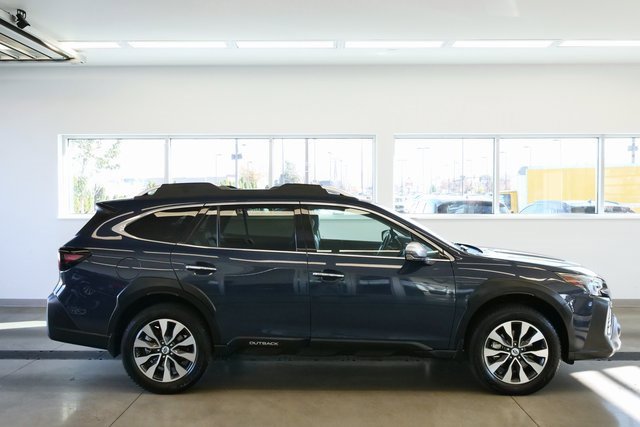 Used 2023 Subaru Outback Touring XT w/ Popular Package #2 image 7