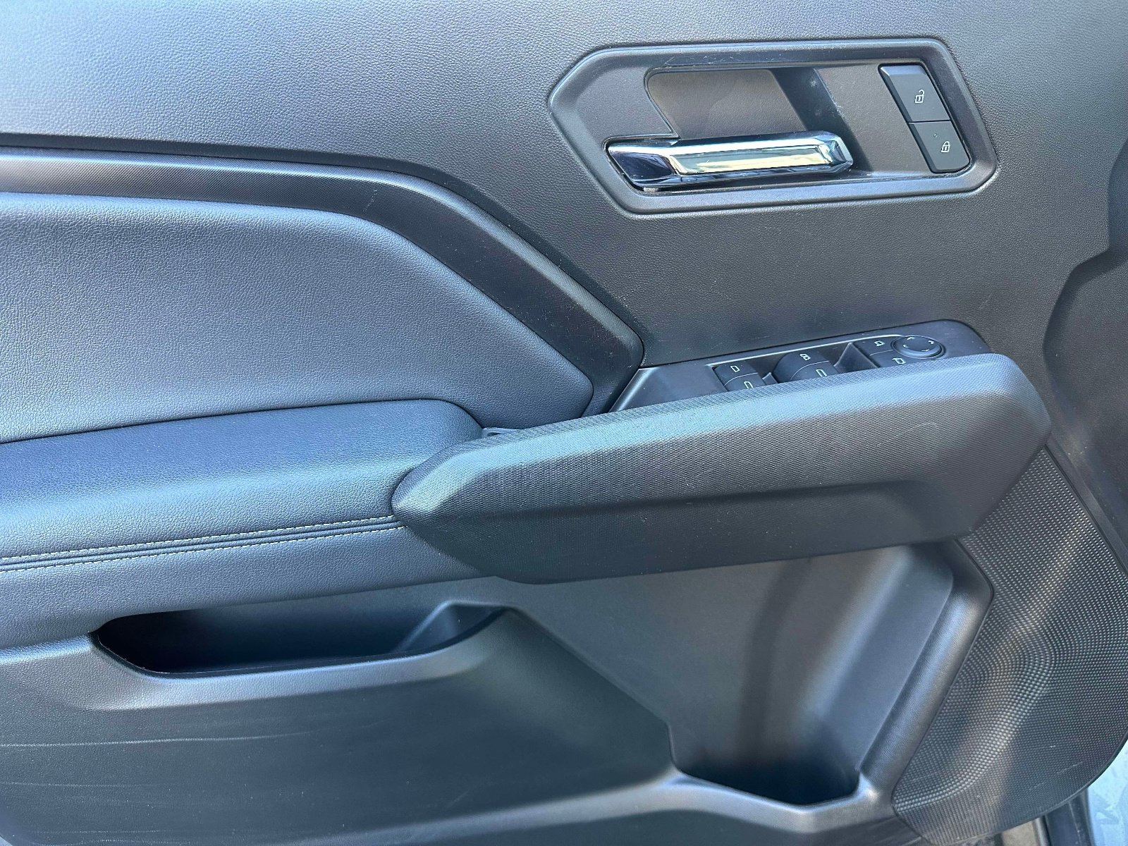 Certified 2024 Chevrolet Colorado LT w/ LT Convenience Package III image 15