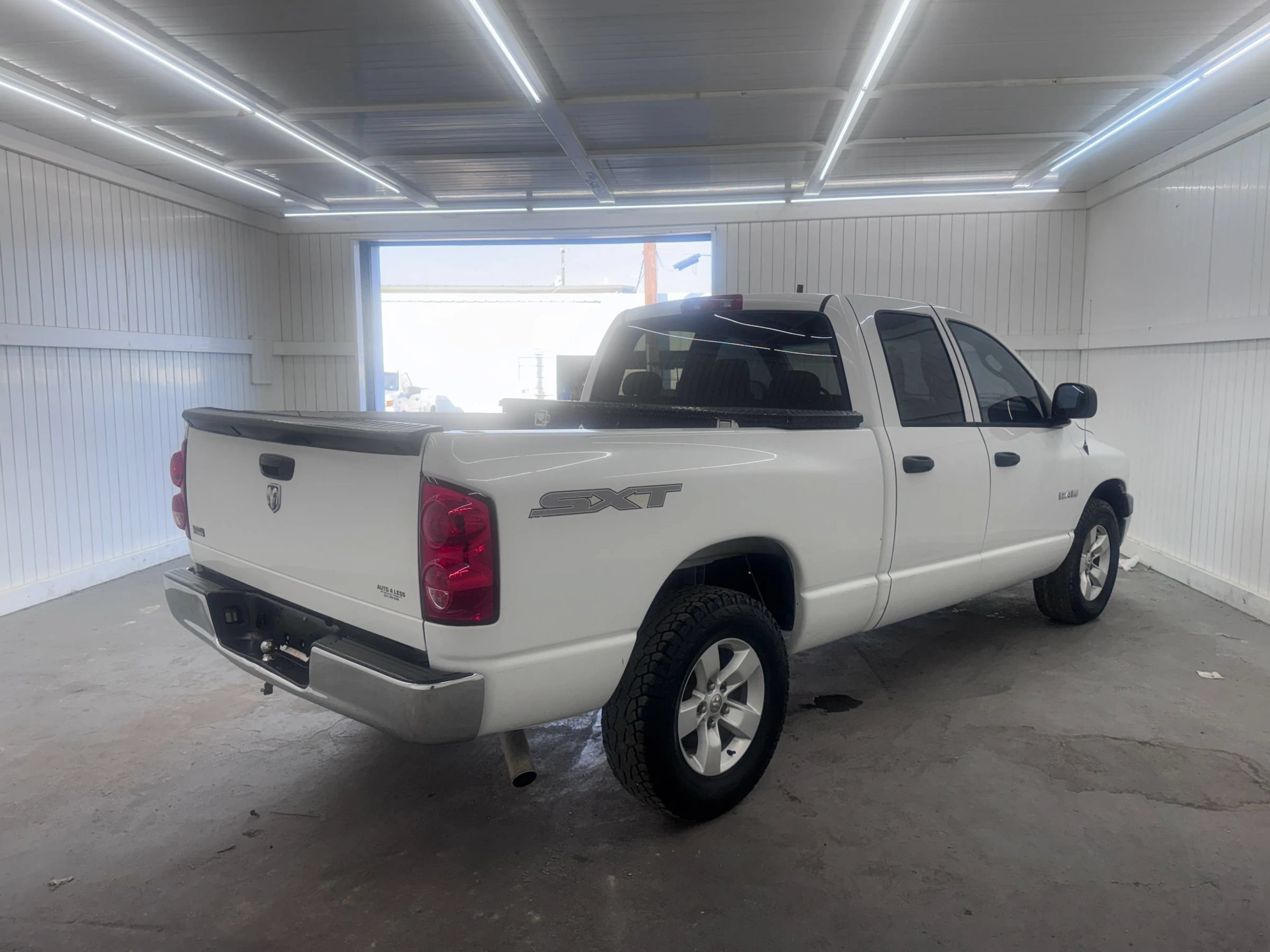 Used 2008 Dodge Ram 1500 Truck ST RWD image 5