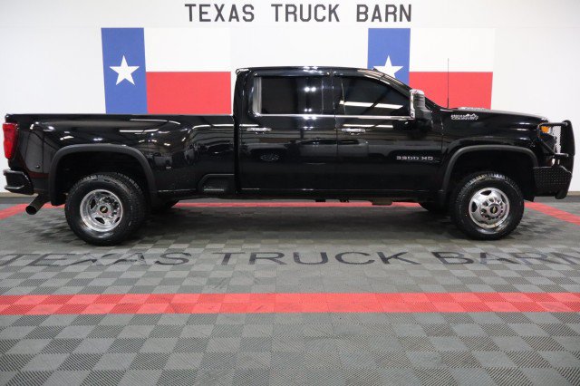 Used 2020 Chevrolet Silverado 3500 High Country w/ Safety Package II AWD/4WD image 16