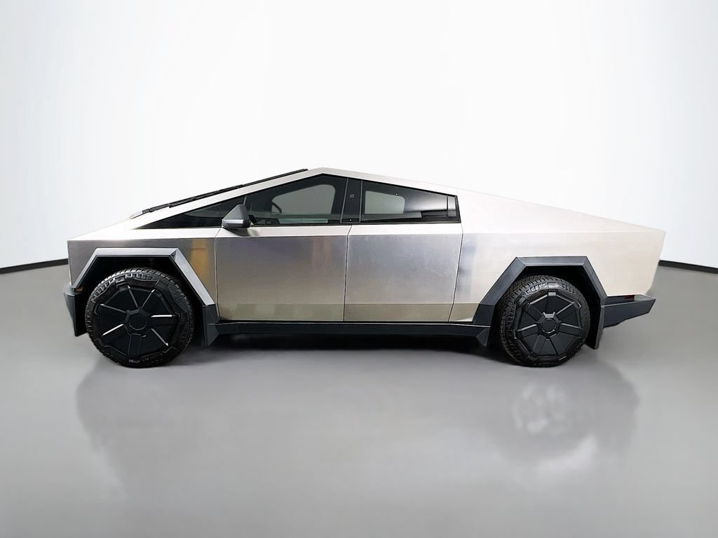 Used 2024 Tesla Cybertruck AWD Crew Cab image 8