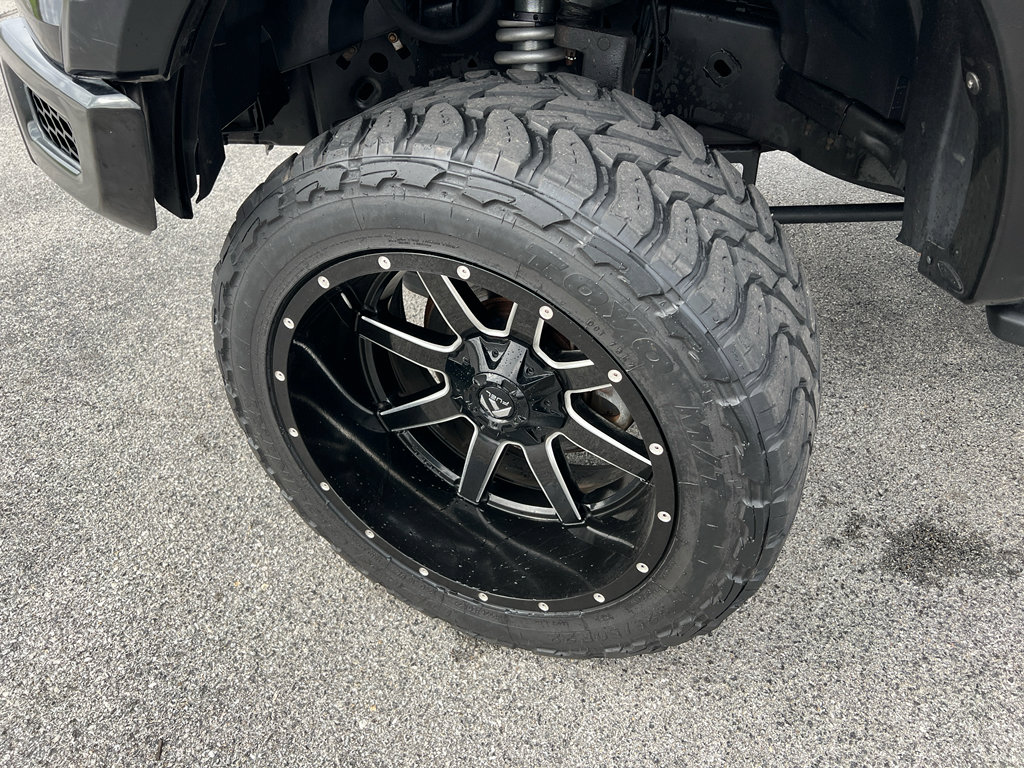 Used 2016 Ford F150 XLT w/ Equipment Group 302A Luxury AWD/4WD image 9