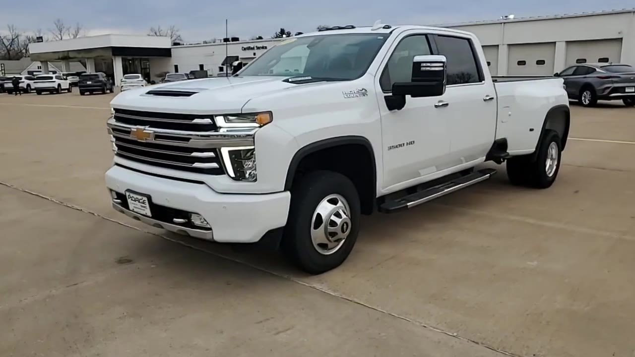 Used 2021 Chevrolet Silverado 3500 High Country image 4