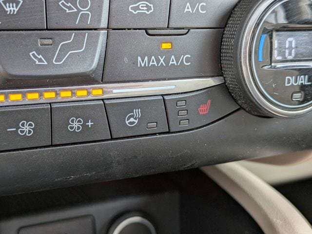 Used 2020 Ford Escape Titanium AWD/4WD image 24