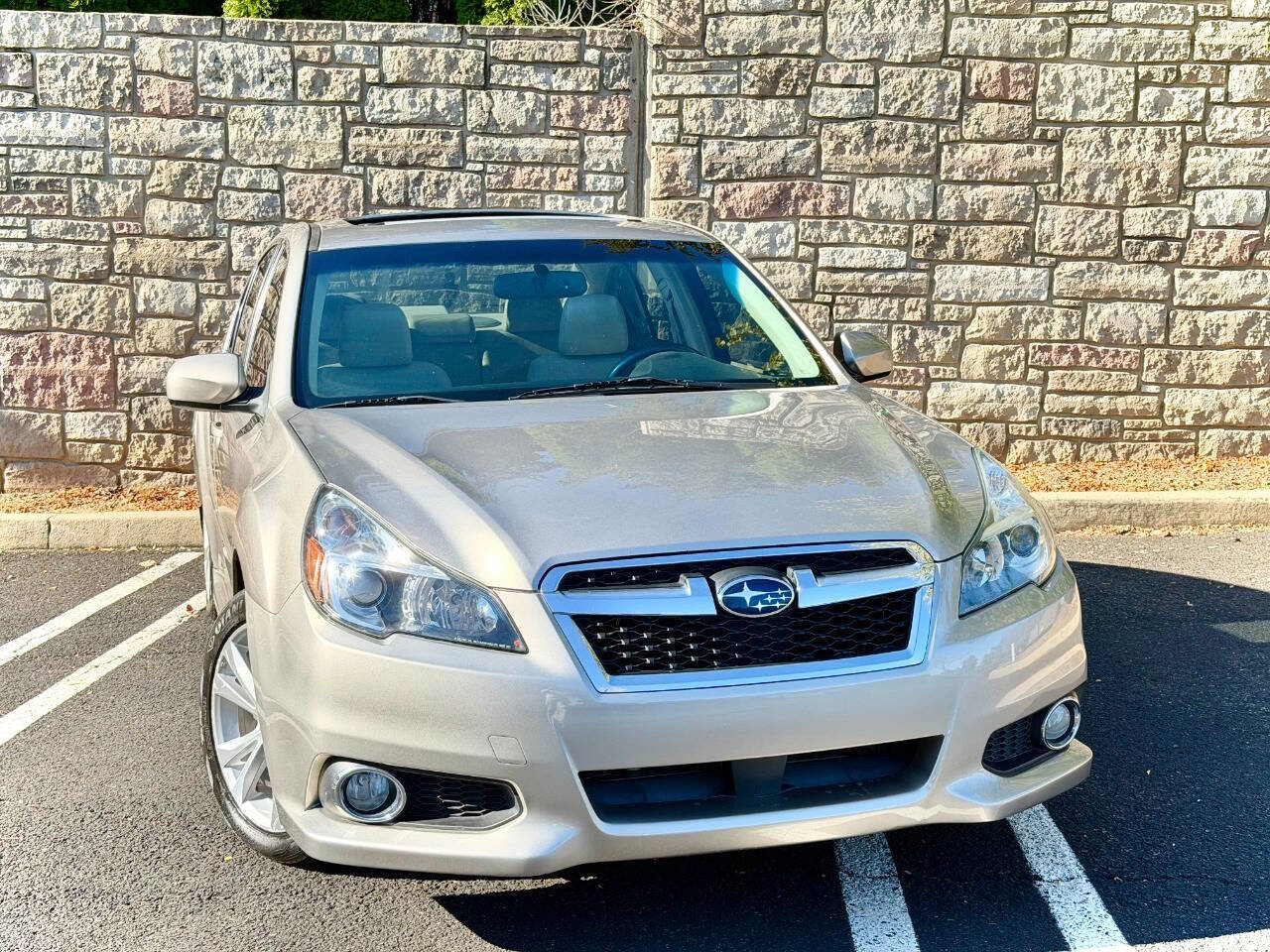 Used 2014 Subaru Legacy 2.5i Limited w/ Moonroof Package image 2