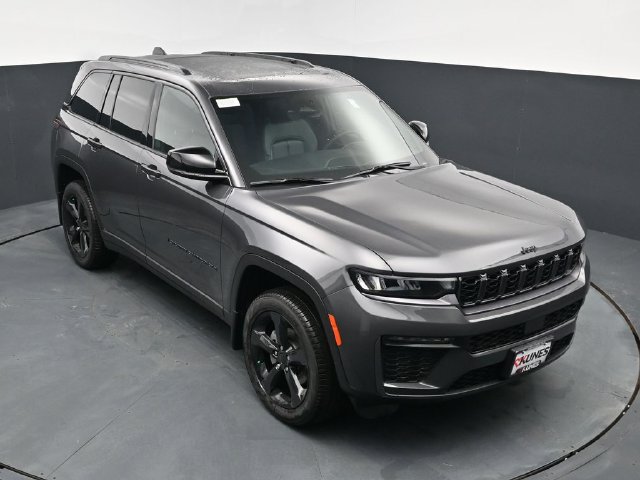 New 2026 Jeep Grand Cherokee Limited w/ Limited Altitude Package AWD/4WD image 44