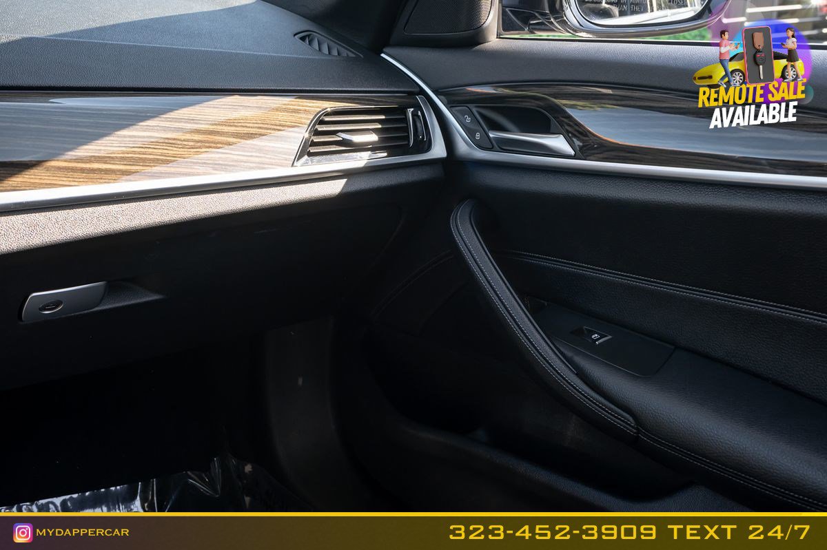 Used 2019 BMW 530e image 24