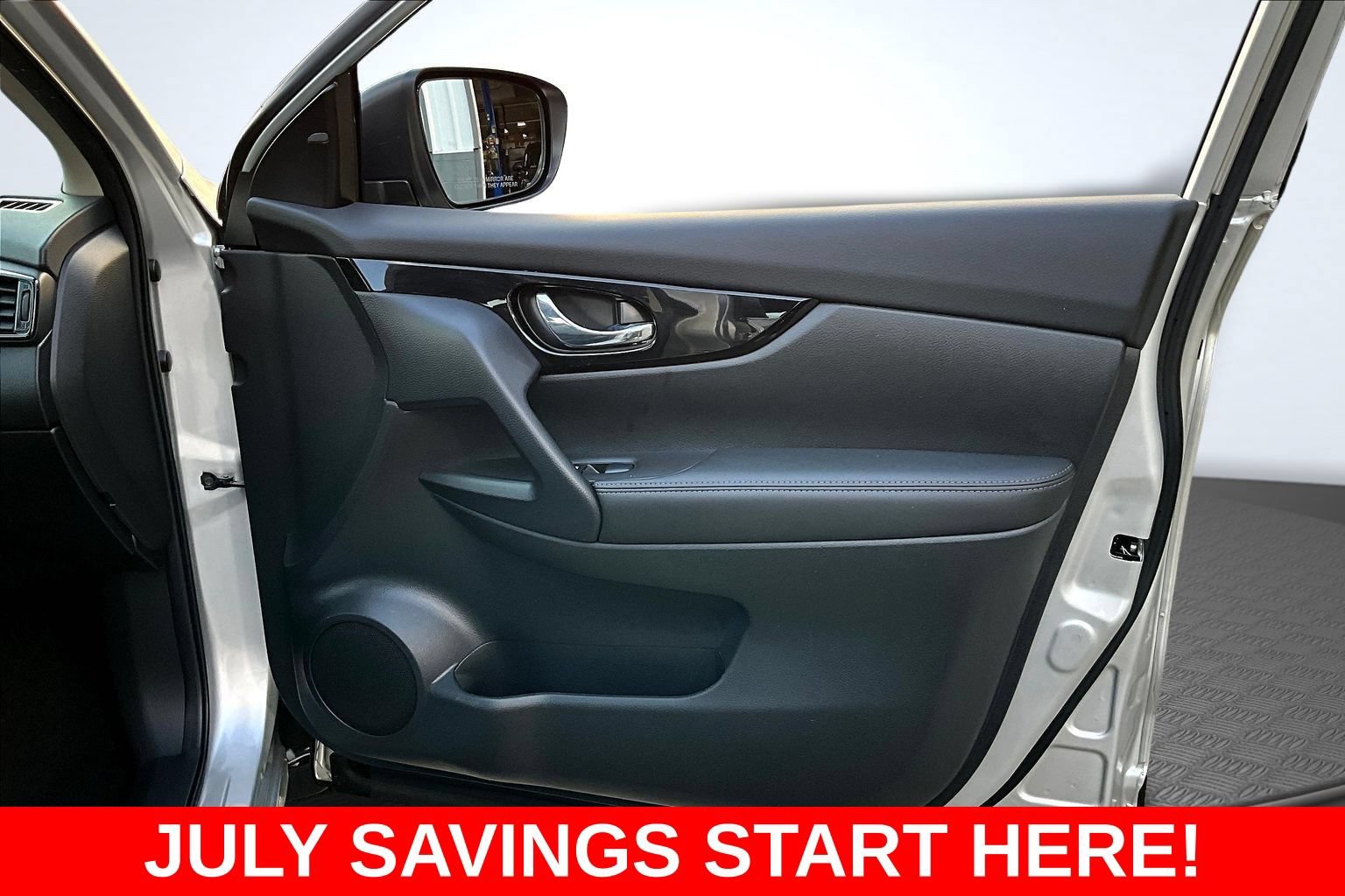 Used 2022 Nissan Rogue Sport SL AWD/4WD image 35