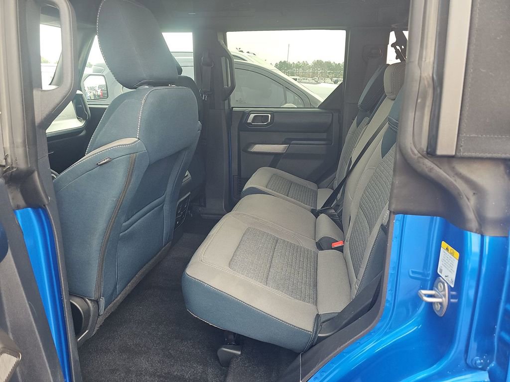 Used 2021 Ford Bronco Outer Banks image 4