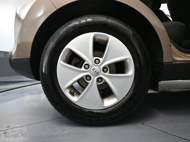 Used 2016 Kia Soul Base image 13