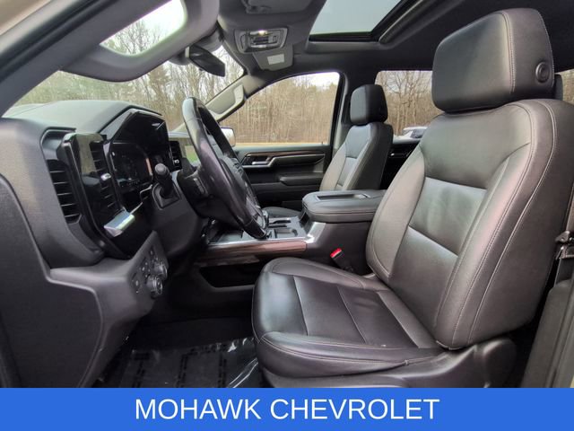 Used 2022 Chevrolet Silverado 1500 LT Trail Boss w/ Convenience Package II image 21