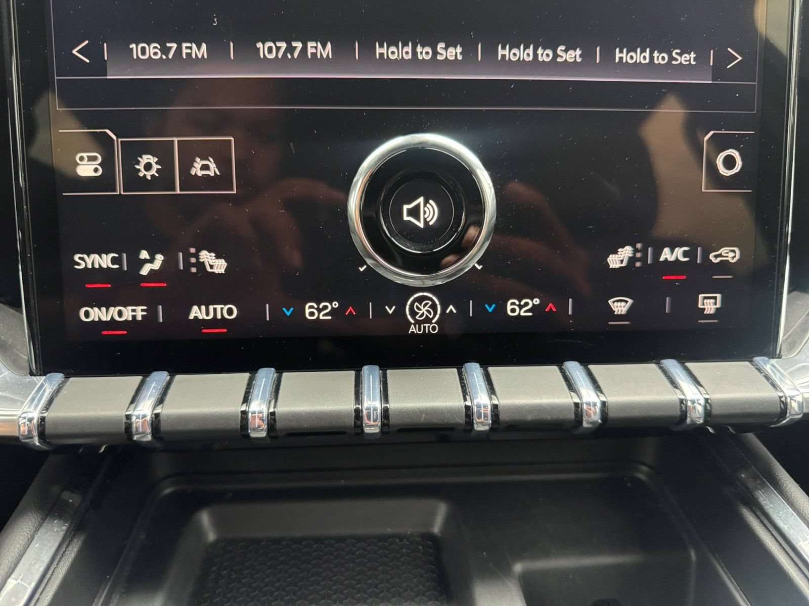 Certified 2026 GMC Acadia Elevation w/ Elevation Premium Package FWD image 20