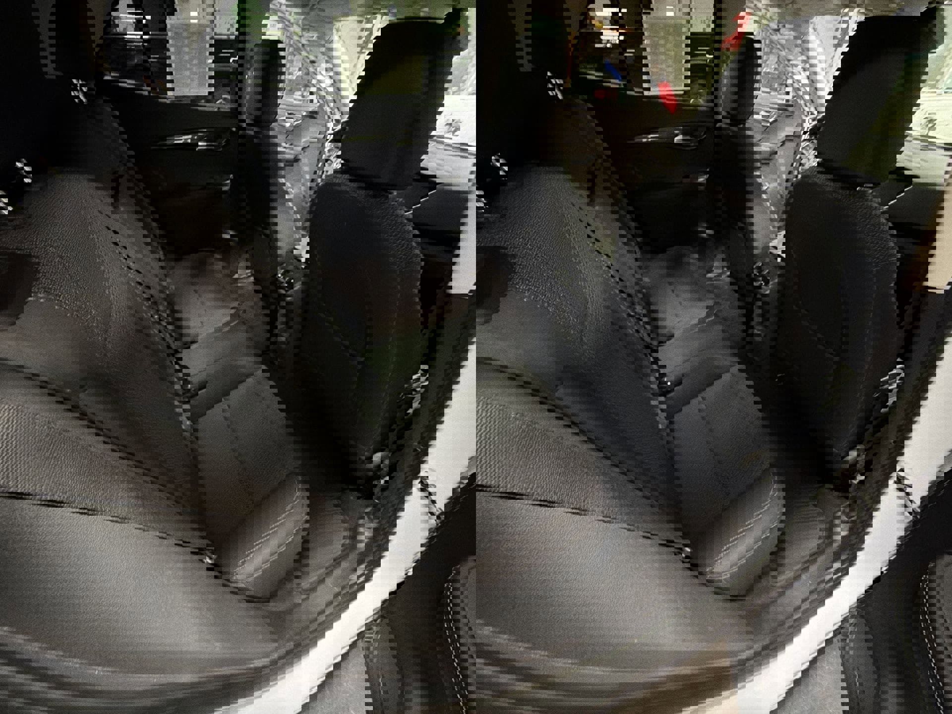 Used 2023 Buick Envision Preferred image 25