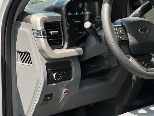 New 2025 Ford F350 XL w/ XL Chrome Package image 12