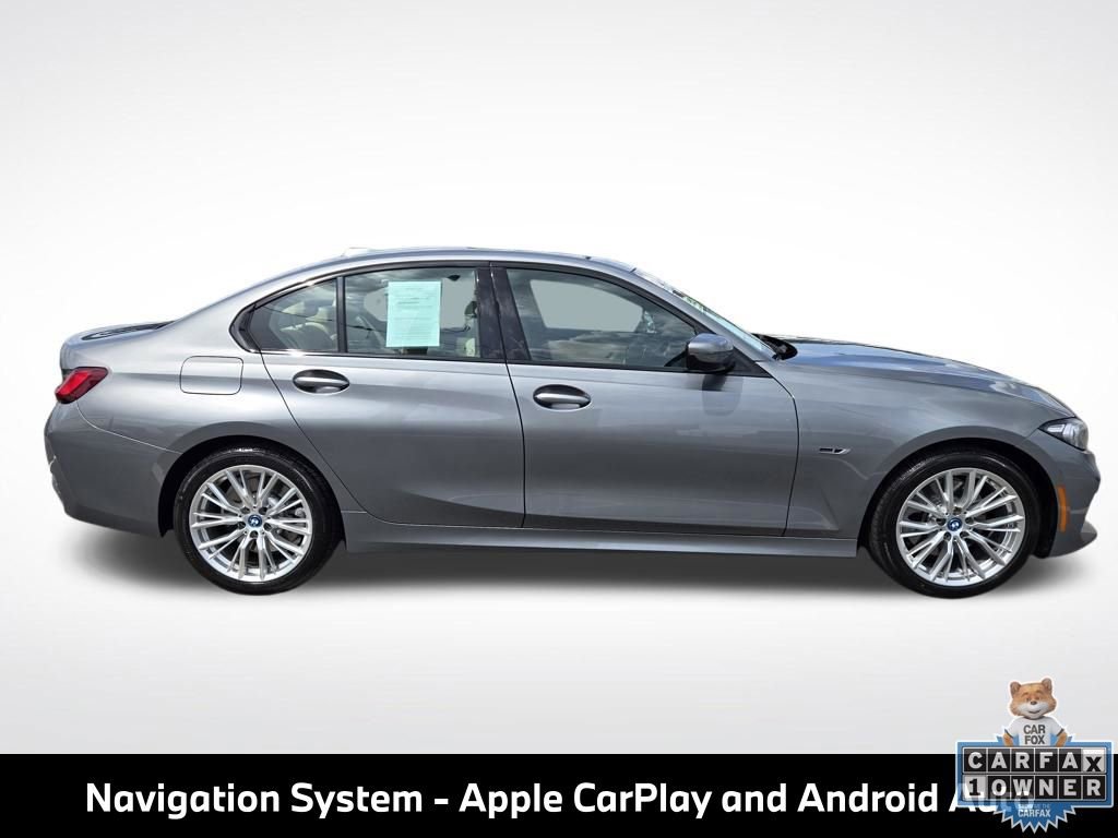 Used 2023 BMW 330e w/ Driving Assistance Package RWD image 10