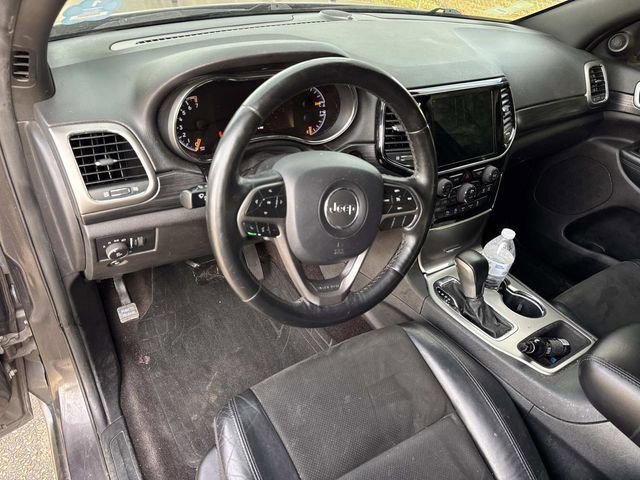 Used 2019 Jeep Grand Cherokee Altitude image 15
